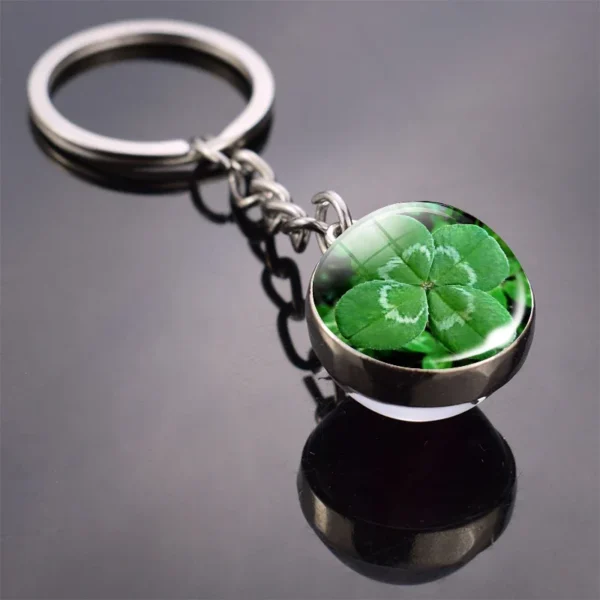 Clover Keychain Four Leaf Clover Glass Ball Double Side Pendant Metal Keyring Lucky Jewelry Gift for Men