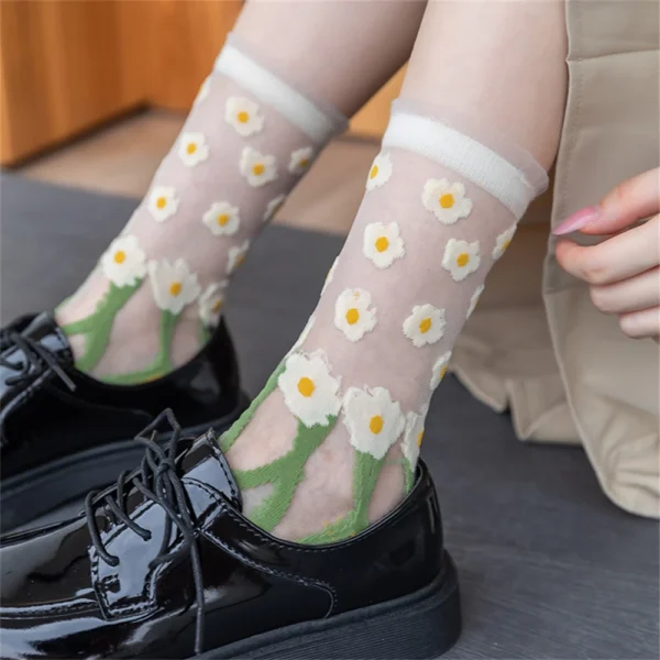 Chic Summer Ladies Mid-Tube Lace Splicing Cotton Mesh Breathable Thin Glass Silk Crystal Little Flower Vine Socks - Image 2